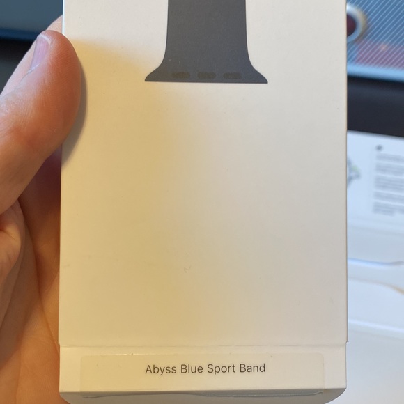 Apple Watch Sport Band - Picture 2 of 3
